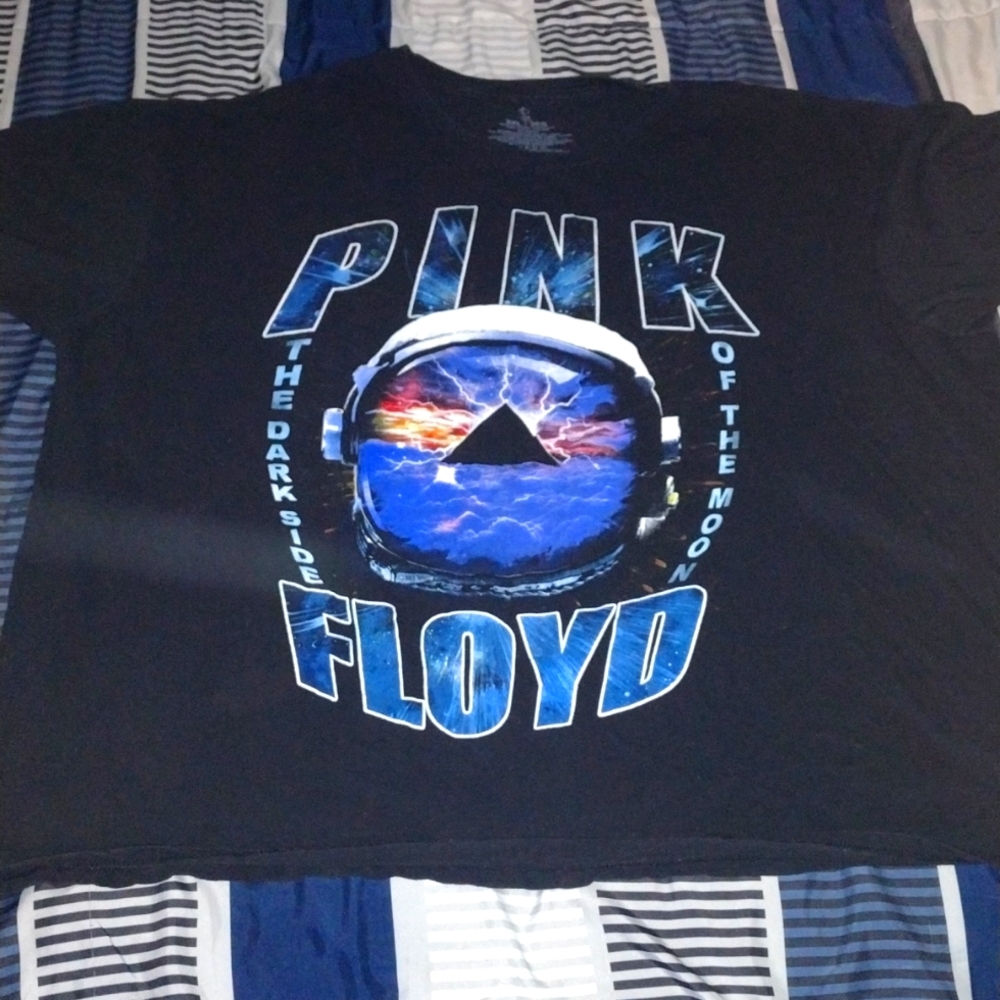 Black Pink Floyd music band t-shirt